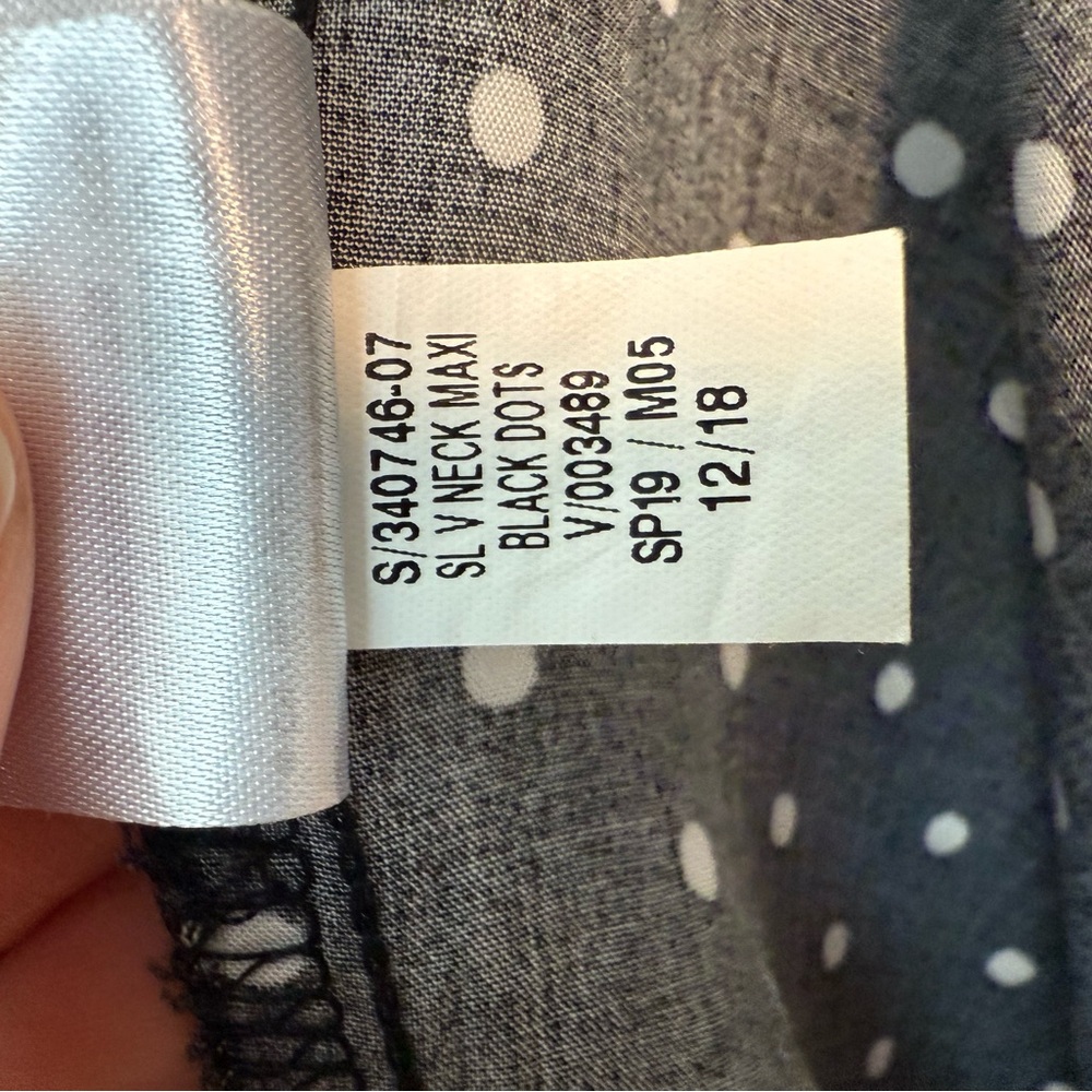 Old Navy Black Midi Slip Dress V-Neck - Picture 5 of 5
